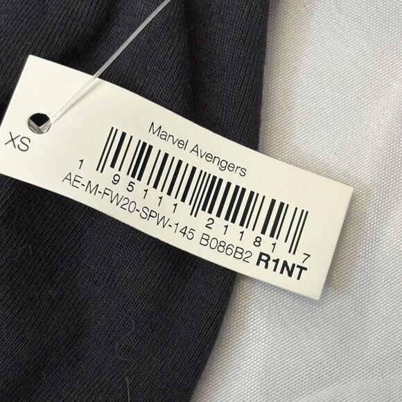 Marvel Pajamas Adult XS Top & Bottom. Marvel Avengers. - Picture 6 of 9